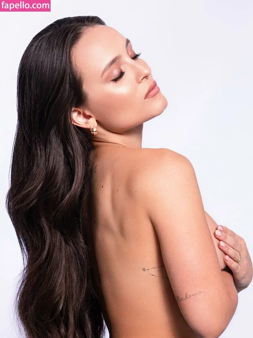 Larissa Manoela Onlyfans Photo Gallery 