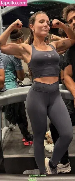 Larissa Manoela Onlyfans Photo Gallery 