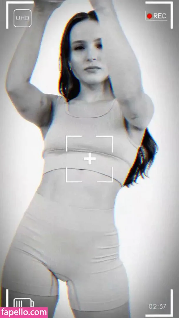 Larissa Manoela Onlyfans Photo Gallery 