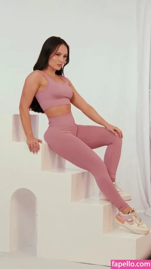 Larissa Manoela Onlyfans Photo Gallery 