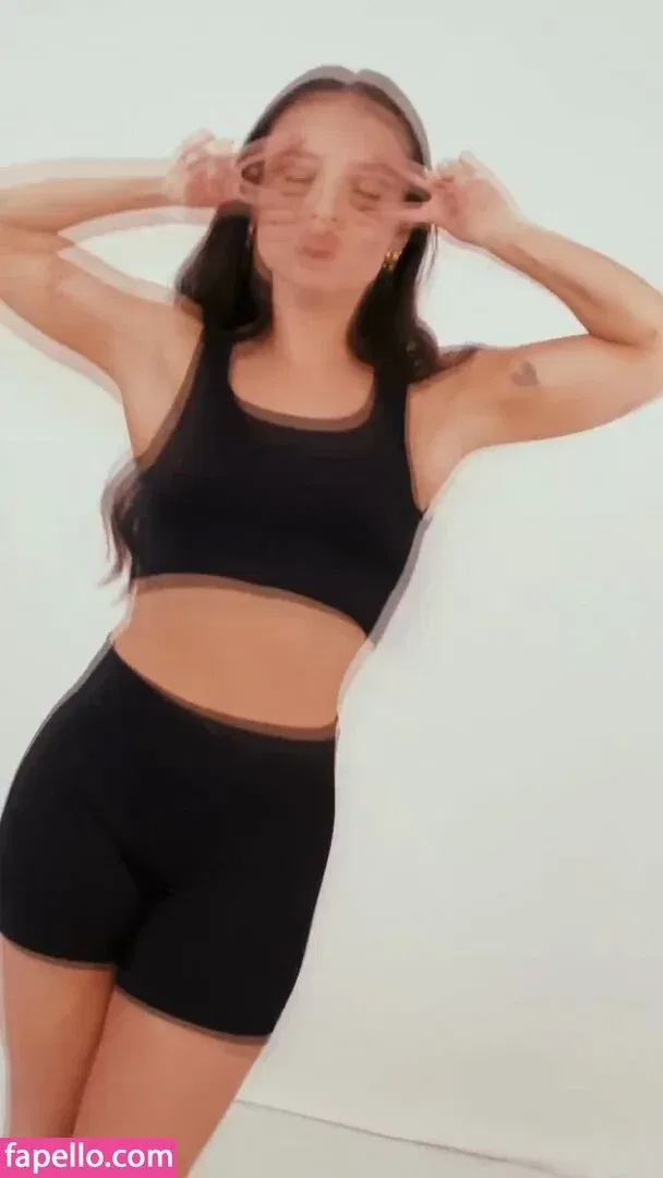 Larissa Manoela Onlyfans Photo Gallery 