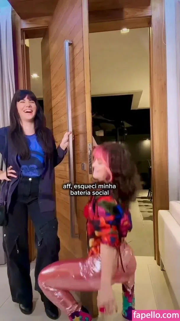 Larissa Manoela Onlyfans Photo Gallery 