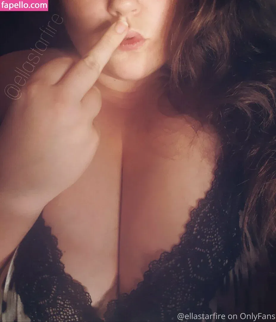 ellastarfire Onlyfans Photo Gallery 