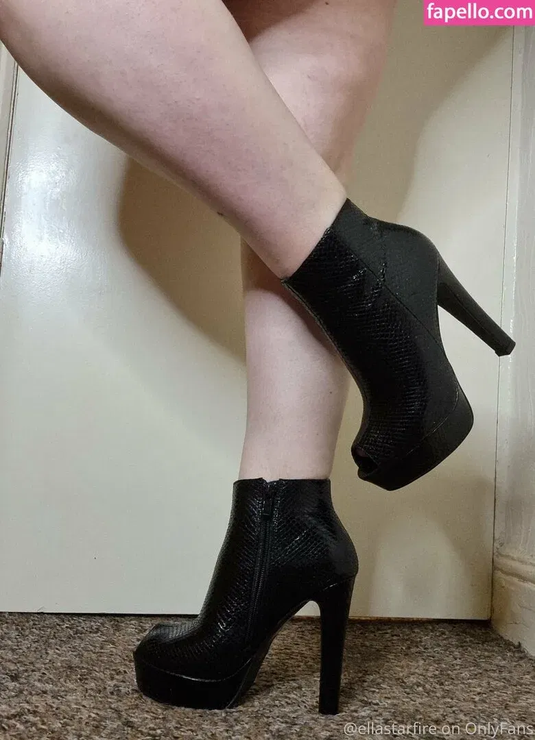 ellastarfire Onlyfans Photo Gallery 