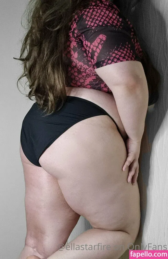 ellastarfire Onlyfans Photo Gallery 