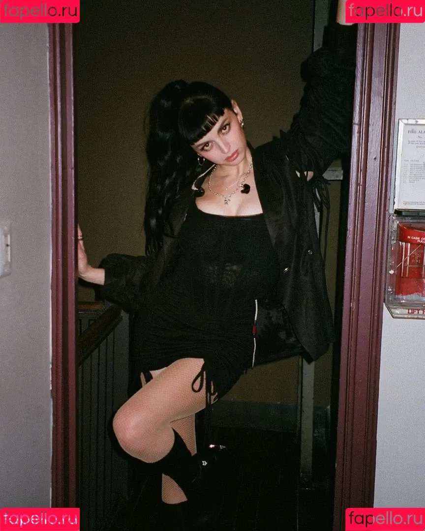 Rebecca Black Onlyfans Photo Gallery 