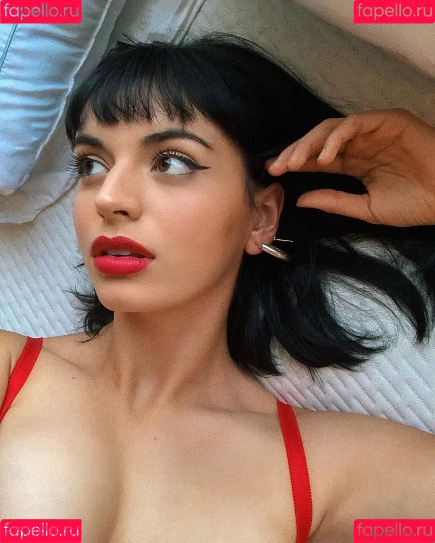 Rebecca Black Onlyfans Photo Gallery 