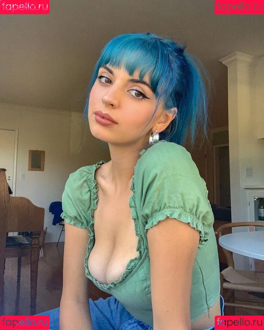 Rebecca Black Onlyfans Photo Gallery 