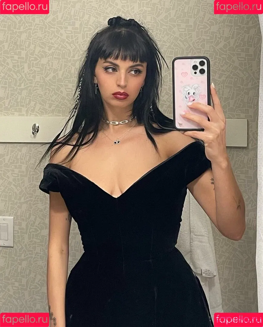 Rebecca Black Onlyfans Photo Gallery 