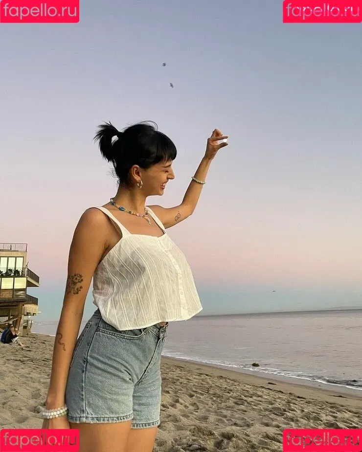 Rebecca Black Onlyfans Photo Gallery 