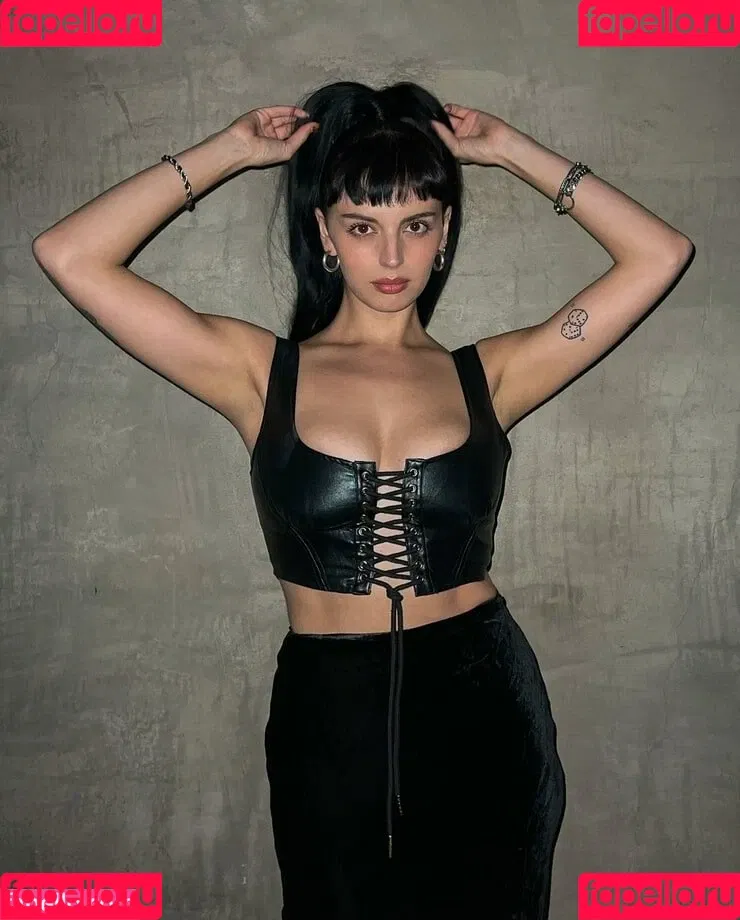 Rebecca Black Onlyfans Photo Gallery 