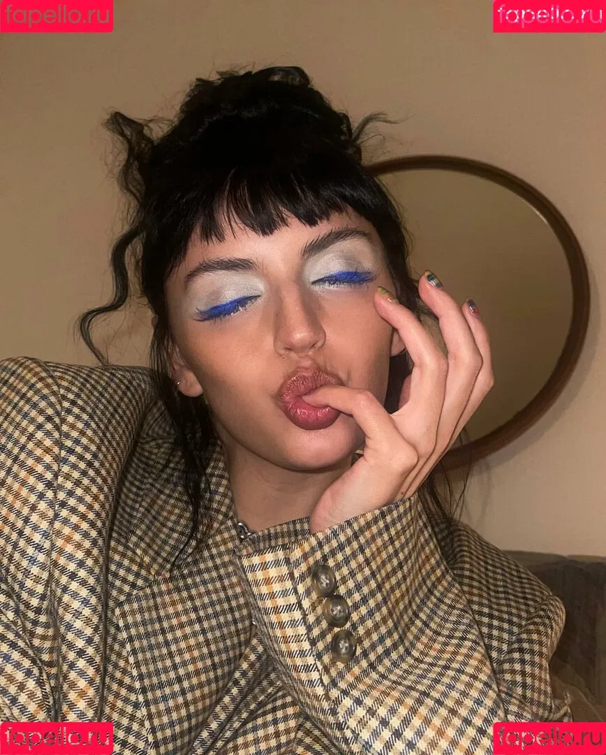 Rebecca Black Onlyfans Photo Gallery 