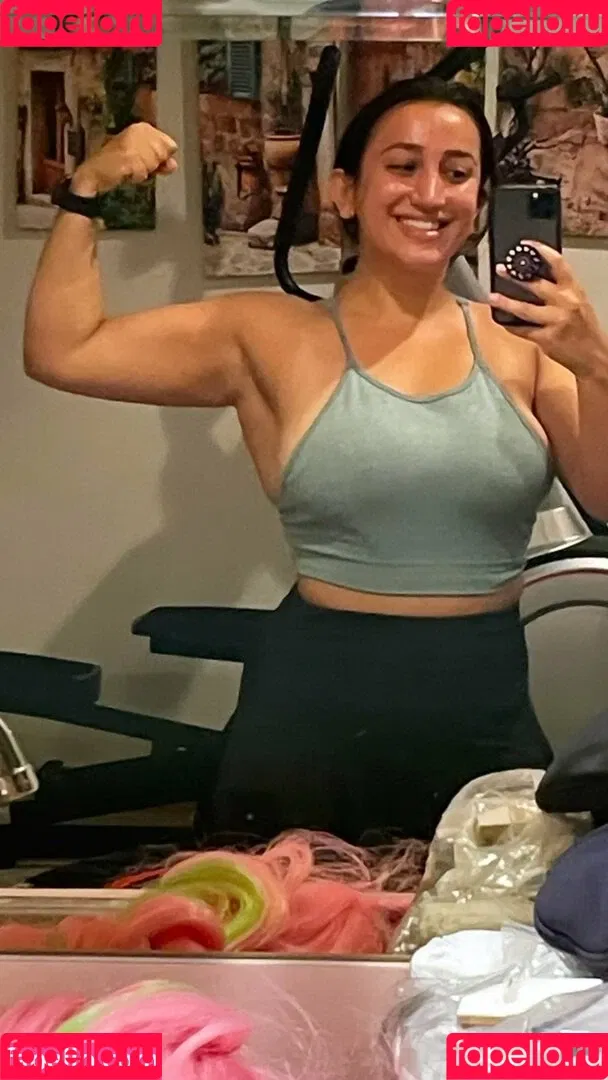 Nikki Geeks Onlyfans Photo Gallery 