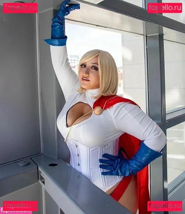 Nikki Geeks Onlyfans Photo Gallery 