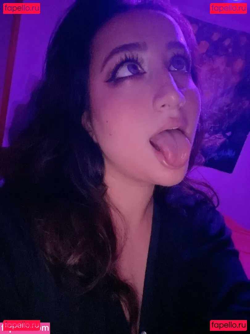 Nikki Geeks Onlyfans Photo Gallery 