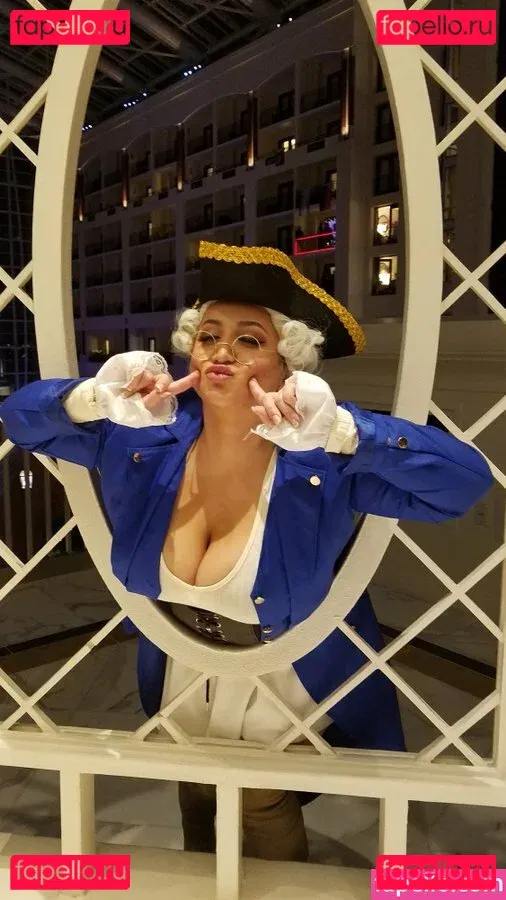 Nikki Geeks Onlyfans Photo Gallery 