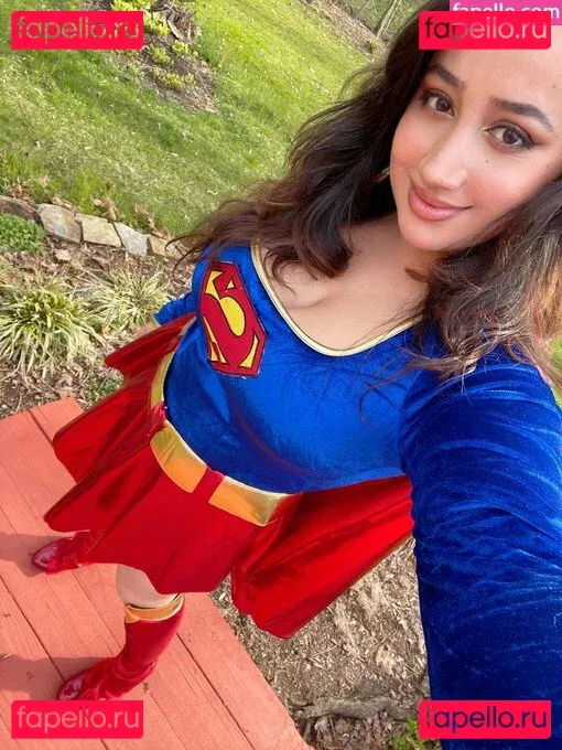 Nikki Geeks Onlyfans Photo Gallery 