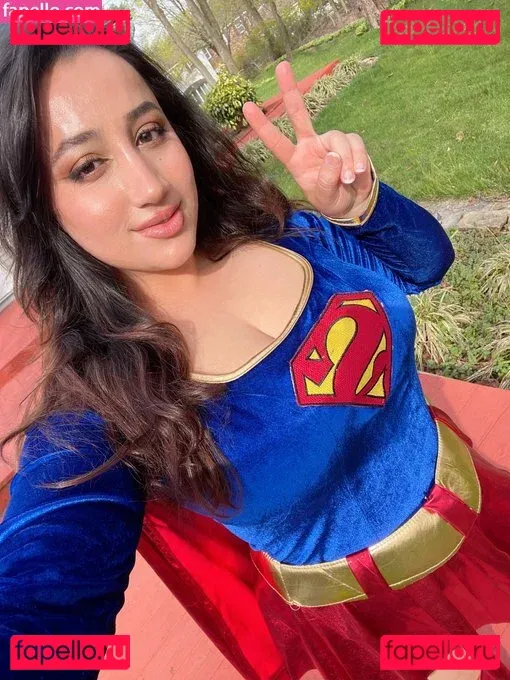 Nikki Geeks Onlyfans Photo Gallery 