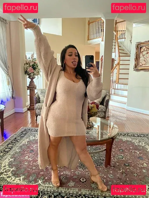 Nikki Geeks Onlyfans Photo Gallery 