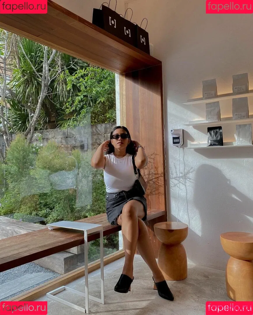 Aoy Chitchanok Onlyfans Photo Gallery 