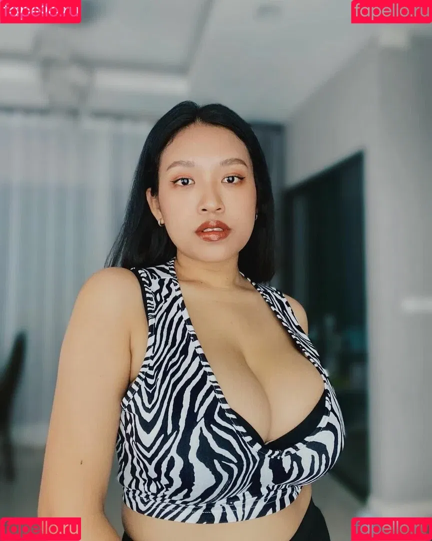 Aoy Chitchanok Onlyfans Photo Gallery 