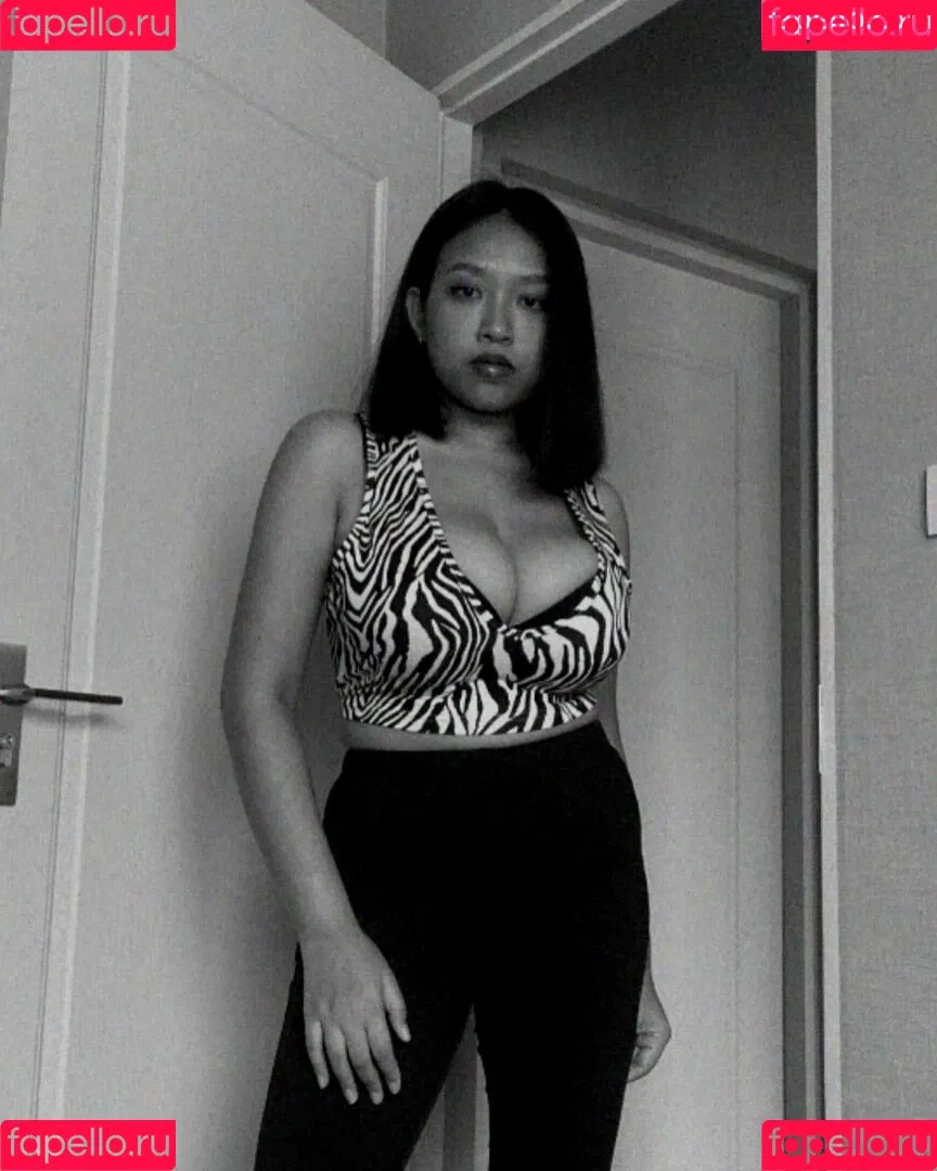 Aoy Chitchanok Onlyfans Photo Gallery 