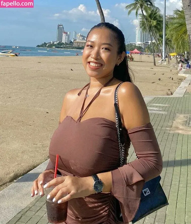 Aoy Chitchanok Onlyfans Photo Gallery 