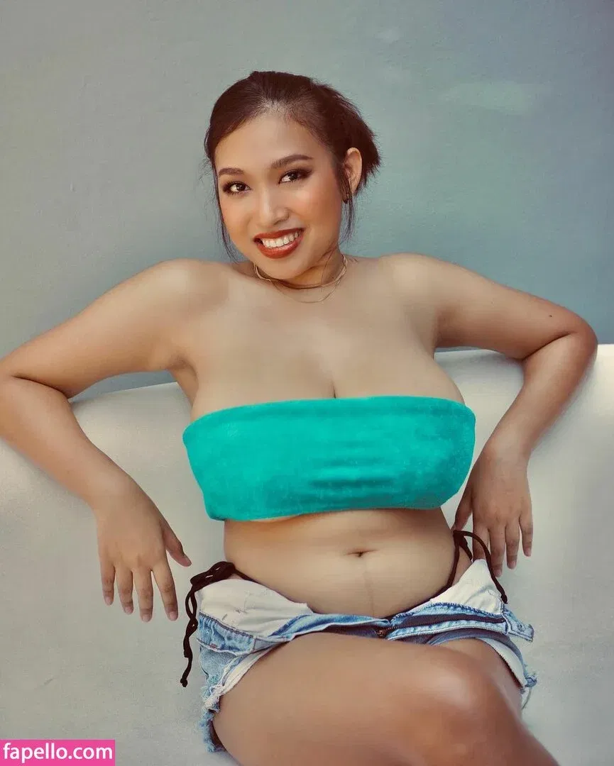 Aoy Chitchanok Onlyfans Photo Gallery 