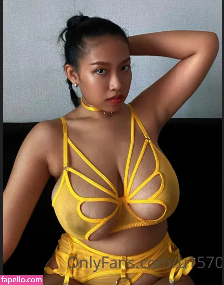 Aoy Chitchanok Onlyfans Photo Gallery 