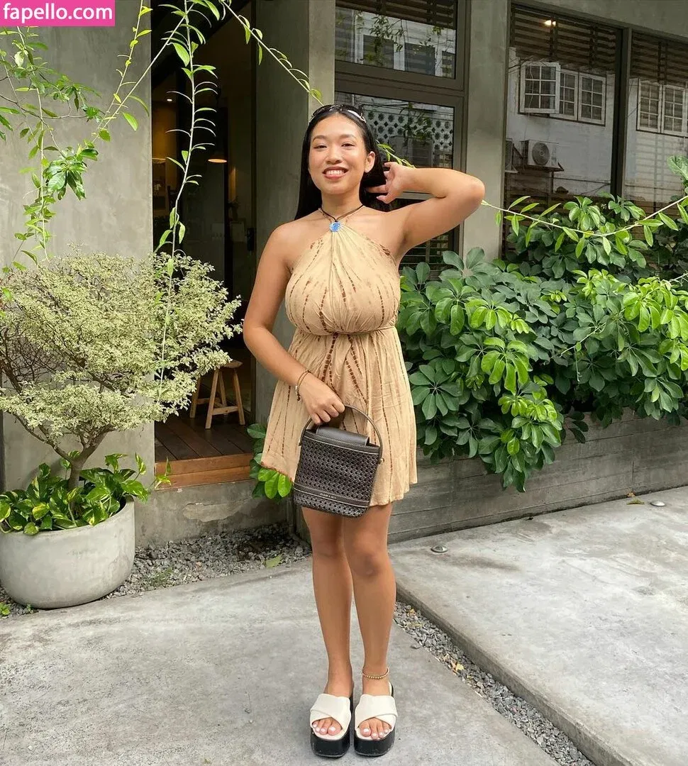 Aoy Chitchanok Onlyfans Photo Gallery 