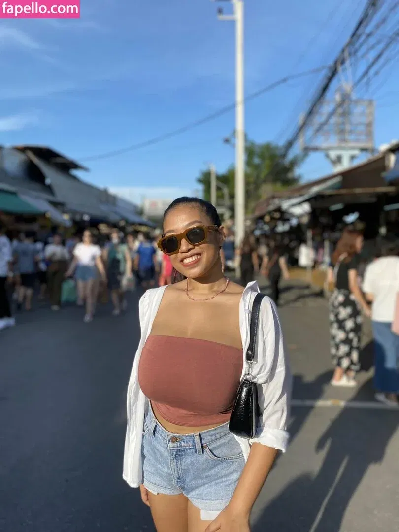 Aoy Chitchanok Onlyfans Photo Gallery 