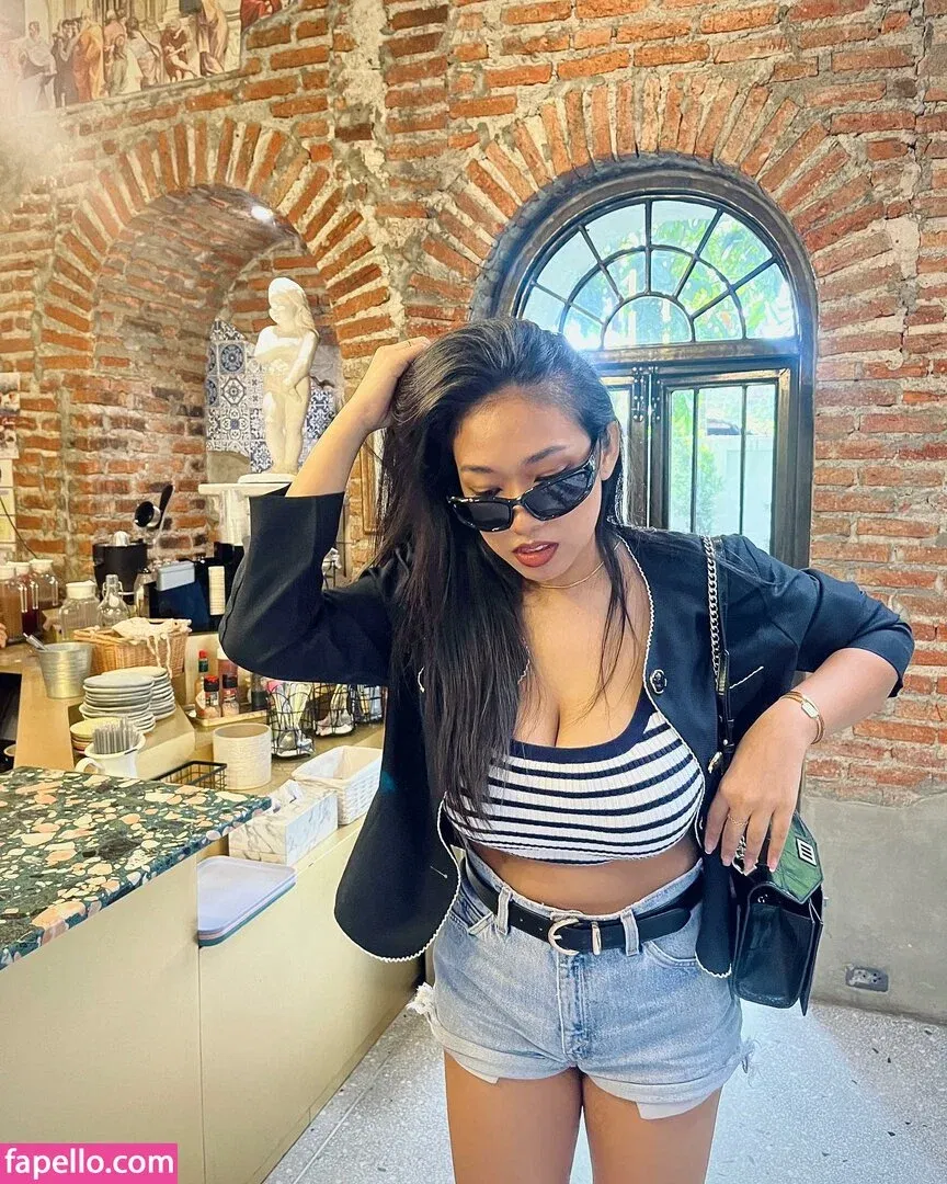 Aoy Chitchanok Onlyfans Photo Gallery 