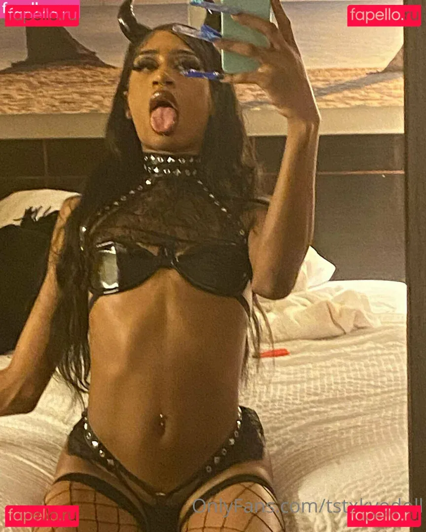 tstxkyodoll Onlyfans Photo Gallery 