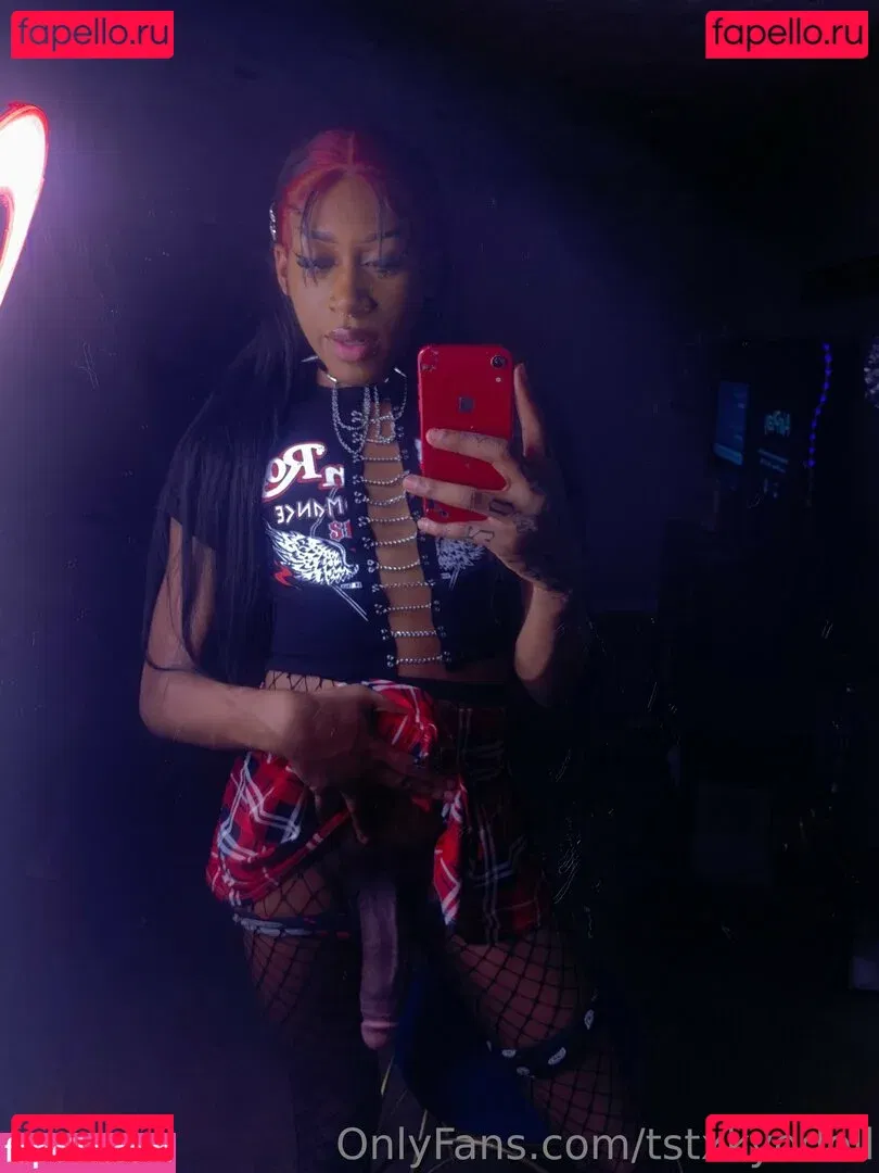 tstxkyodoll Onlyfans Photo Gallery 