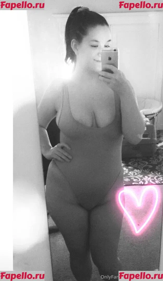 CoraBorealis Onlyfans Photo Gallery 