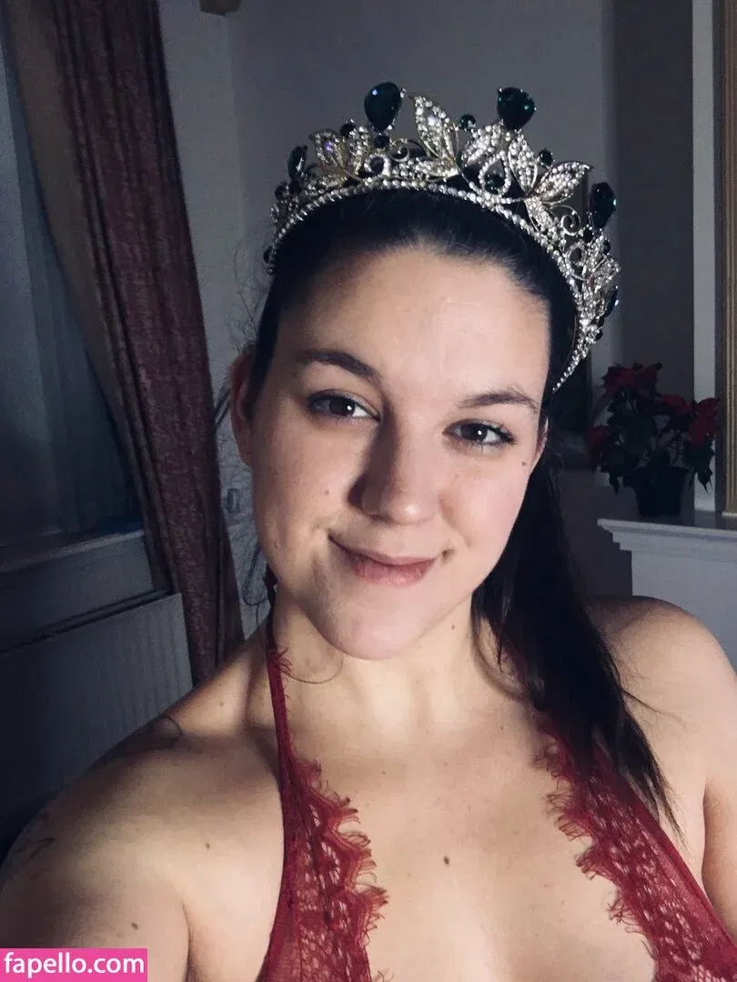 CoraBorealis Onlyfans Photo Gallery 