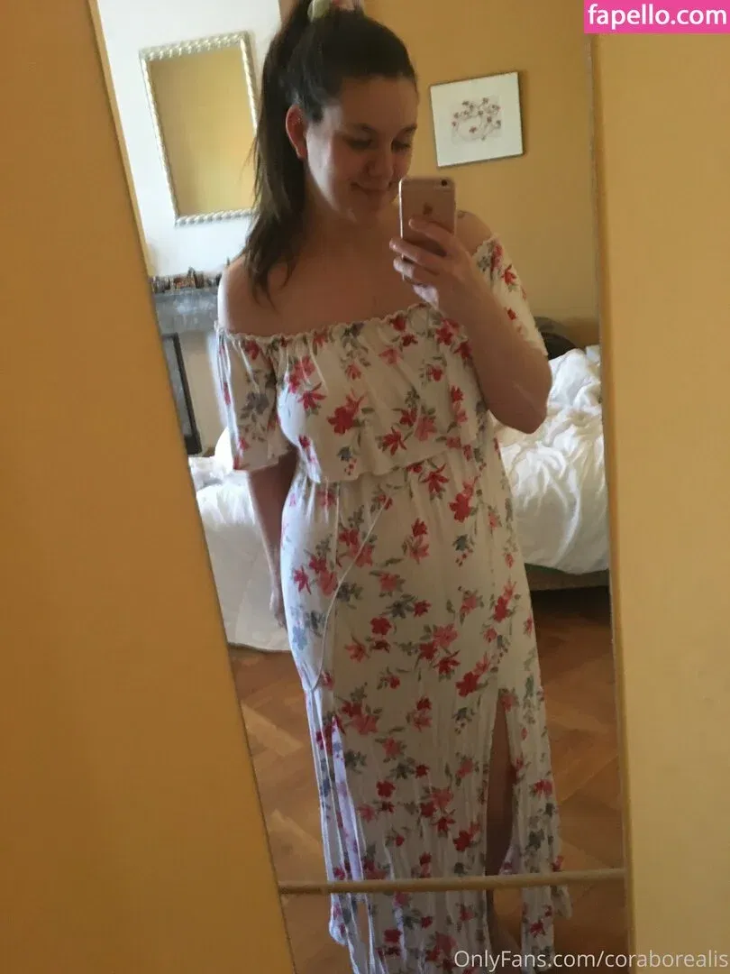 CoraBorealis Onlyfans Photo Gallery 