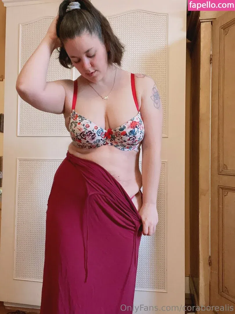 CoraBorealis Onlyfans Photo Gallery 