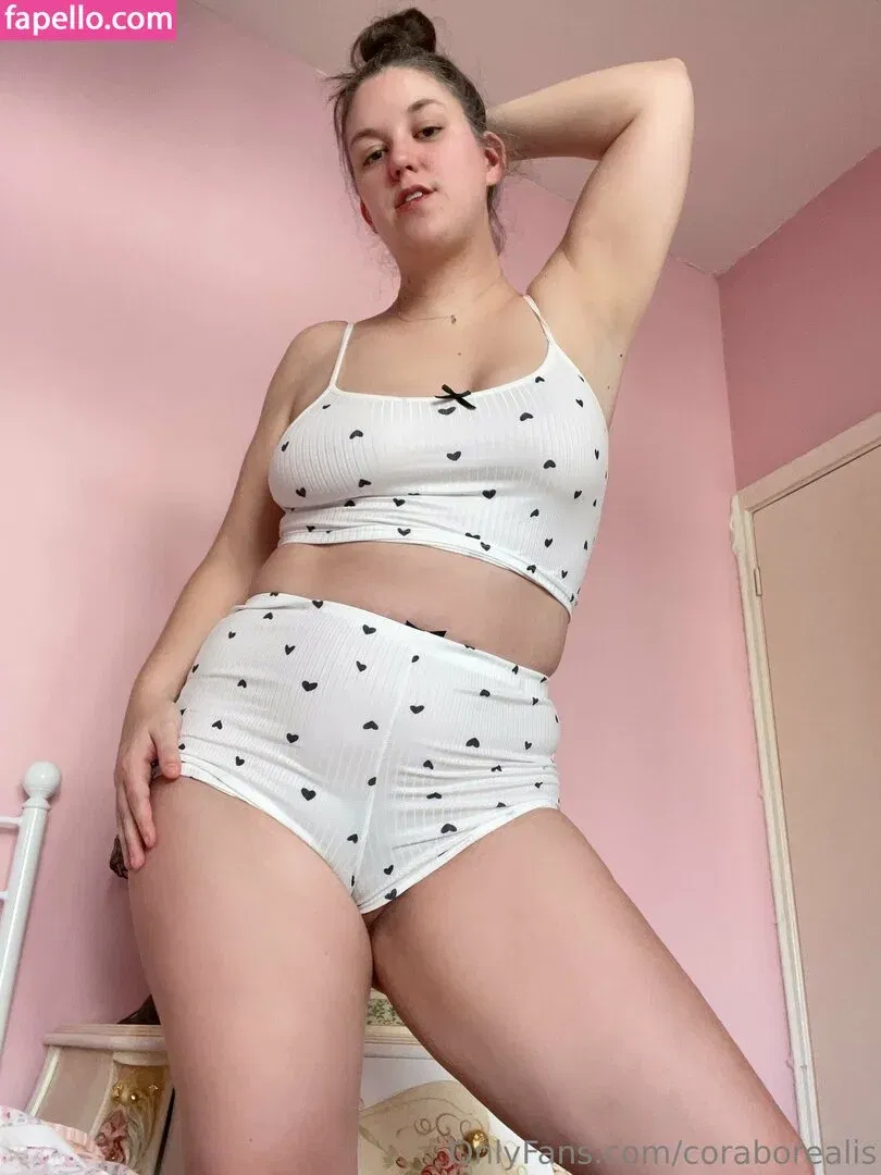 CoraBorealis Onlyfans Photo Gallery 