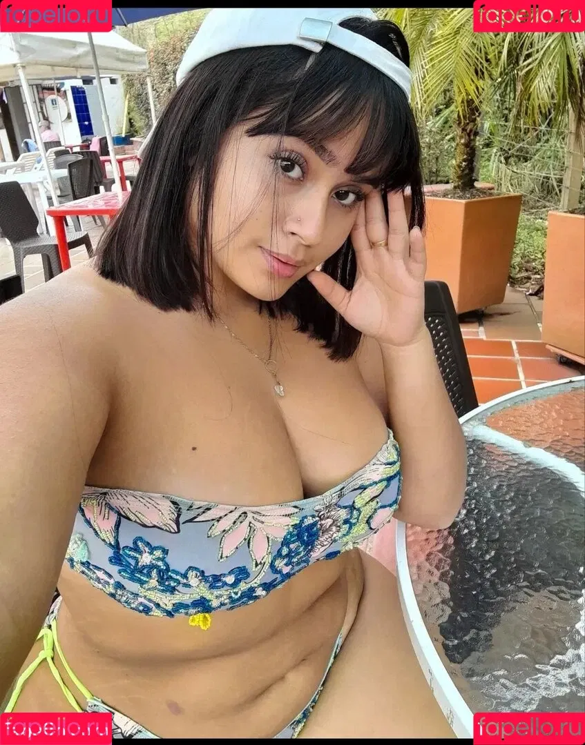 Michel Usuga Onlyfans Photo Gallery 
