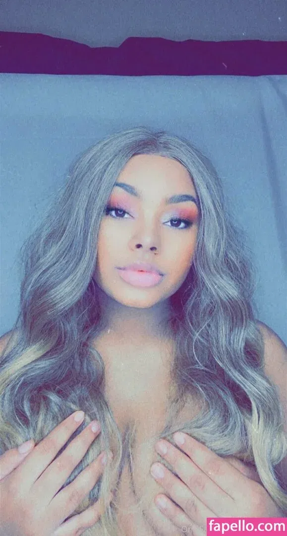 Leah Layne Onlyfans Photo Gallery 