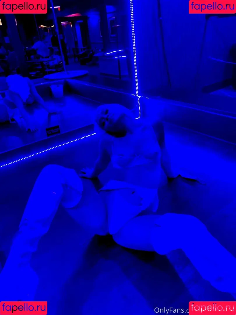 Nariluvsu Onlyfans Photo Gallery 