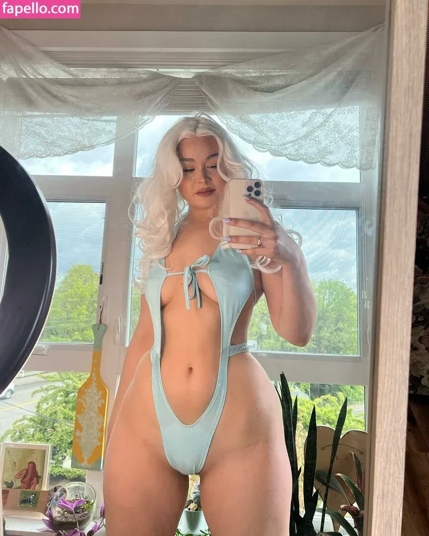 Nariluvsu Onlyfans Photo Gallery 