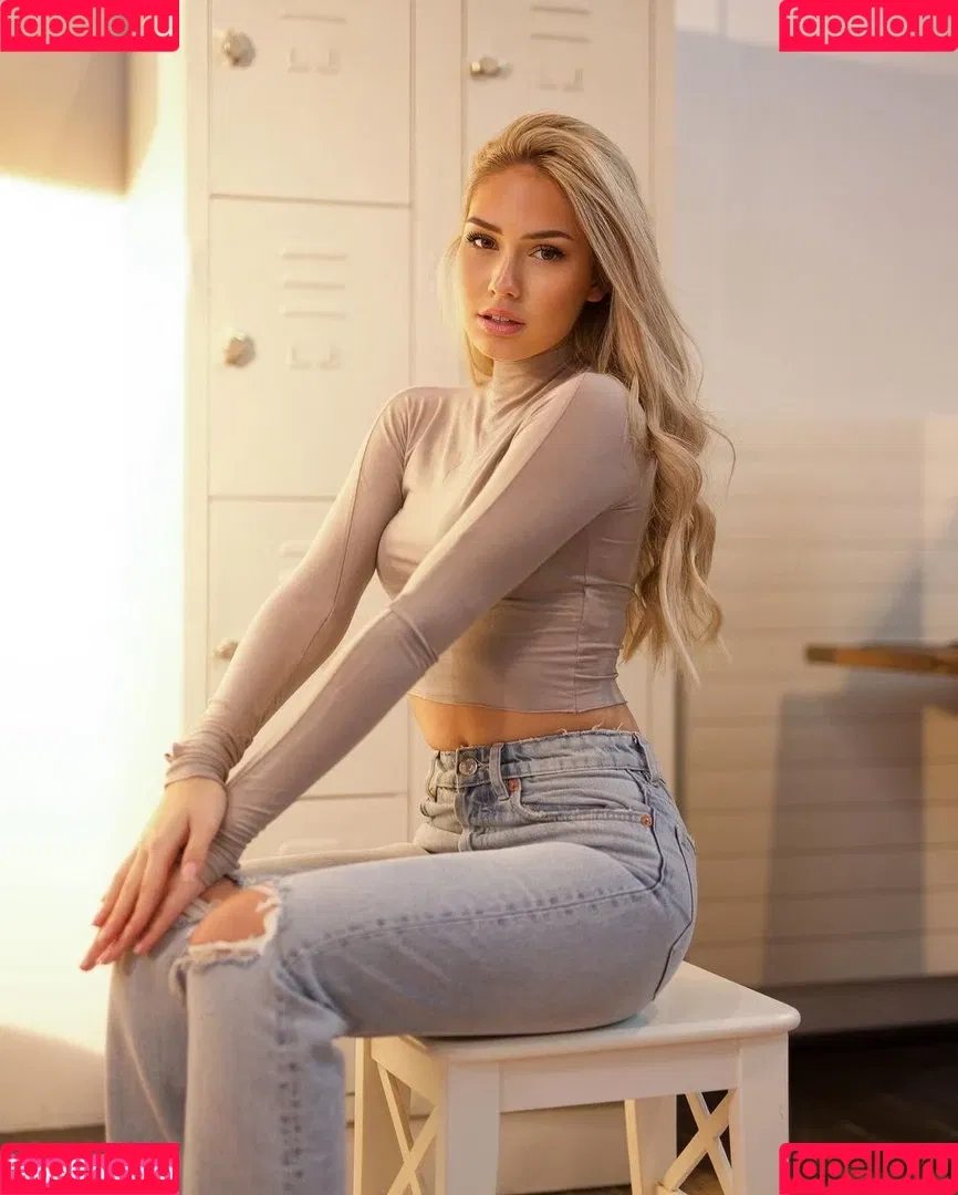 lifewithaliina Onlyfans Photo Gallery 