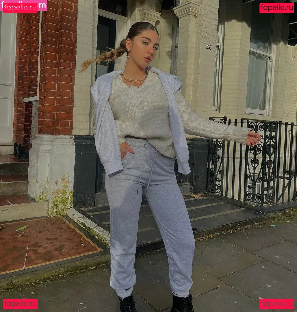 Ela Be'eri Onlyfans Photo Gallery 