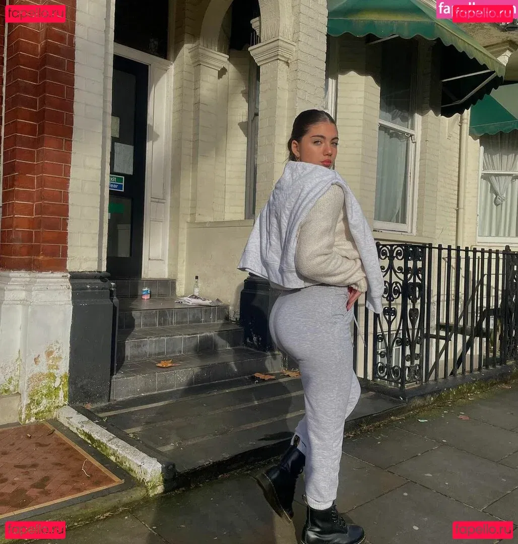 Ela Be'eri Onlyfans Photo Gallery 