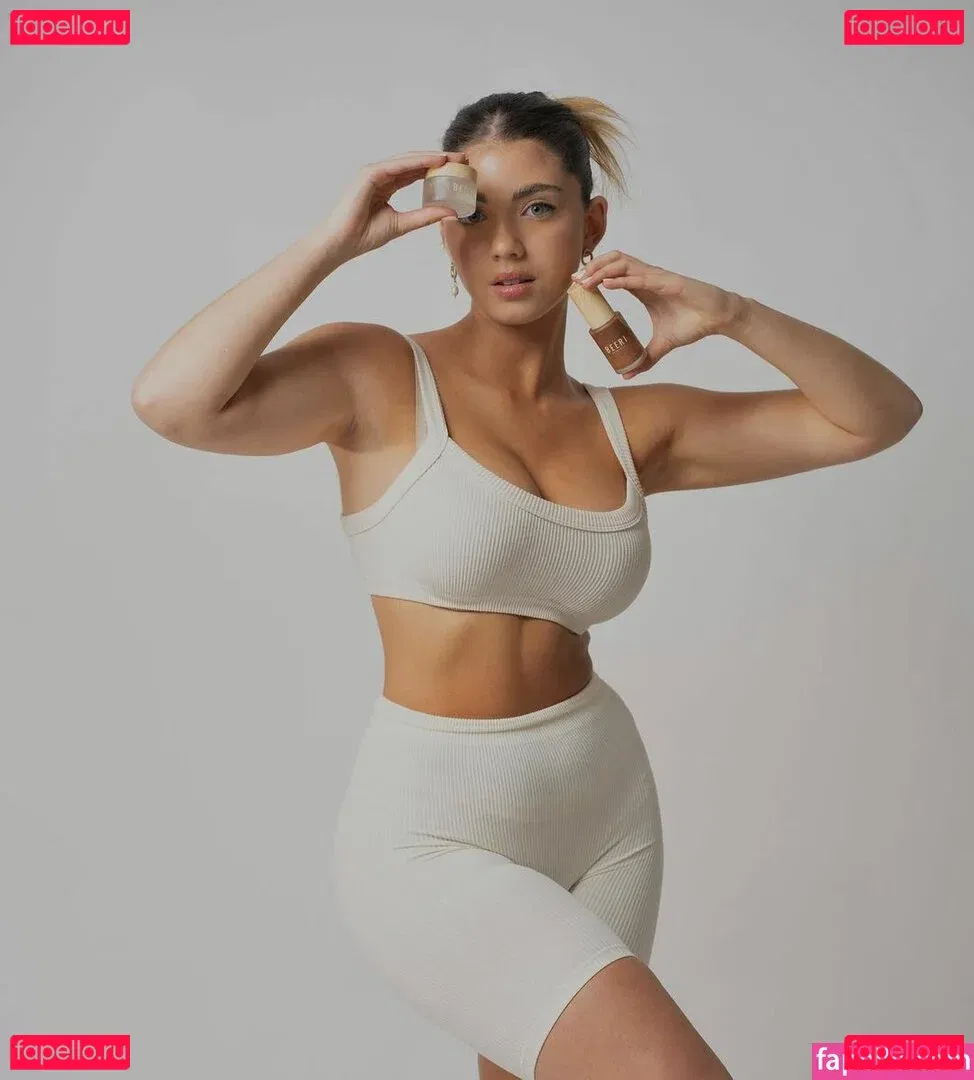 Ela Be'eri Onlyfans Photo Gallery 