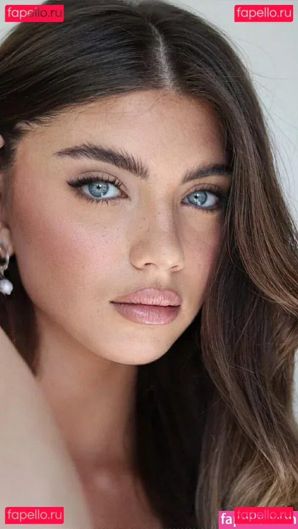 Ela Be'eri Onlyfans Photo Gallery 