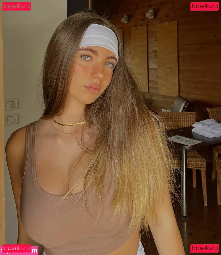 Ela Be'eri Onlyfans Photo Gallery 