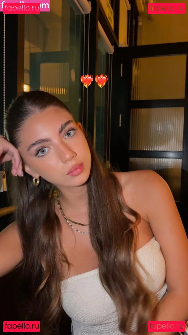 Ela Be'eri Onlyfans Photo Gallery 